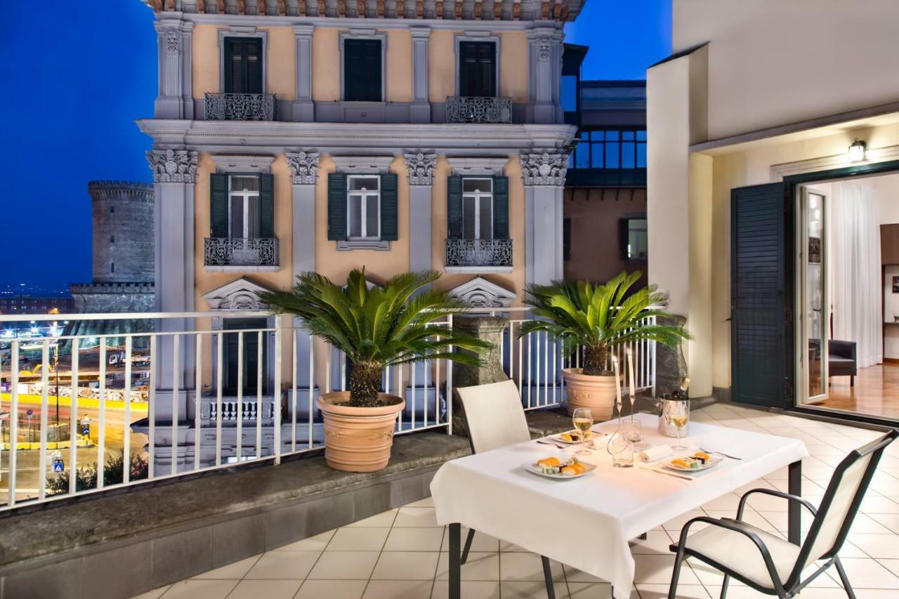Suite Borbonica Naples Exterior photo