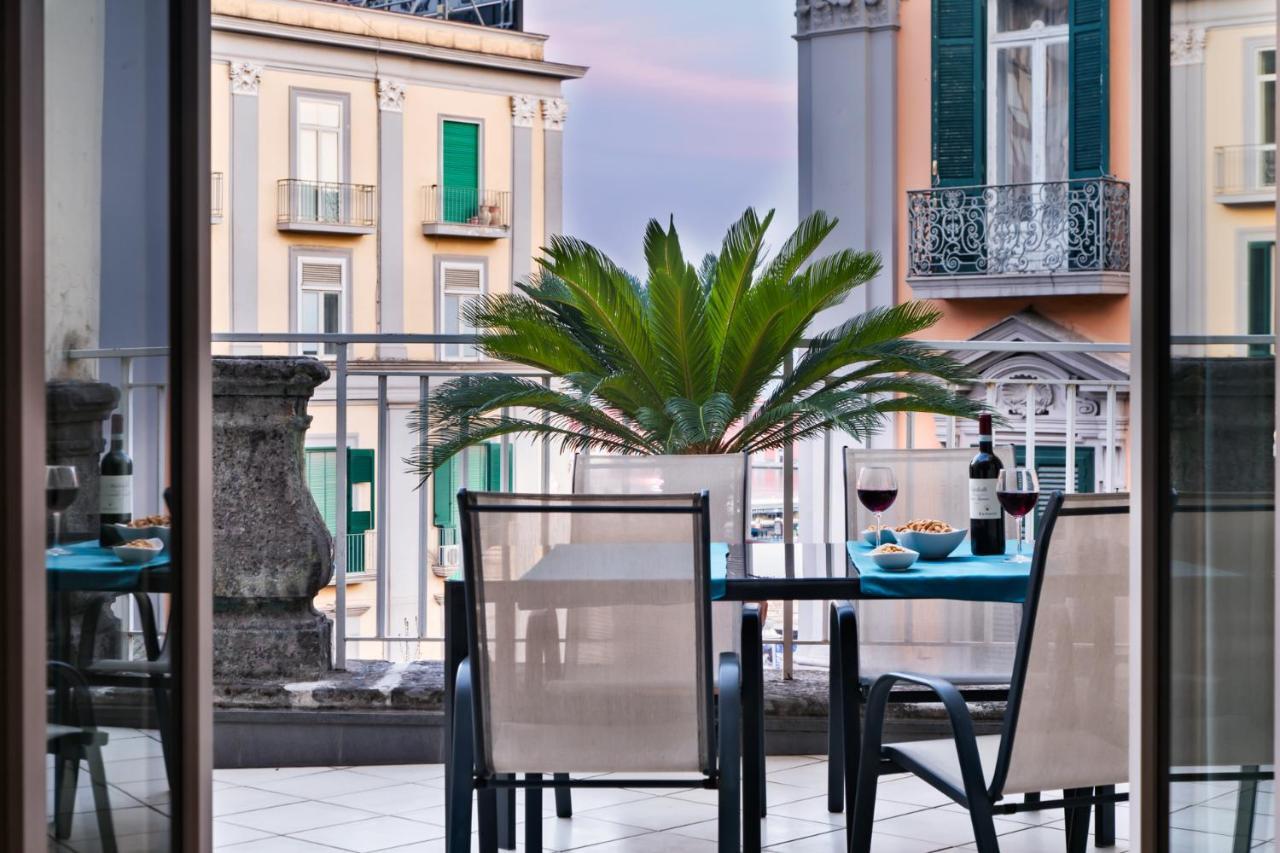 Suite Borbonica Naples Exterior photo